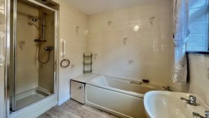 Photo 8- click for photo gallery